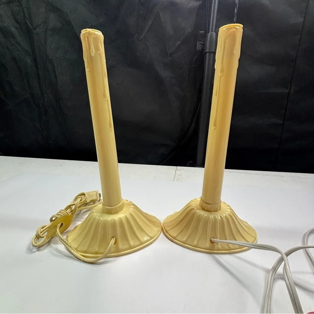 vintage Noma electric window candles